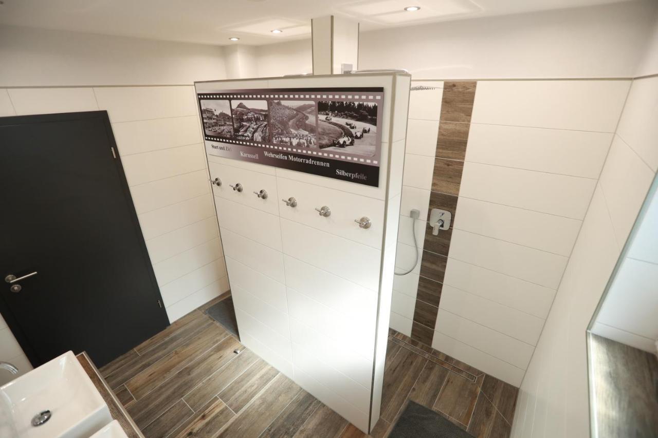 Guesthouse Cockpit 아데나우 외부 사진