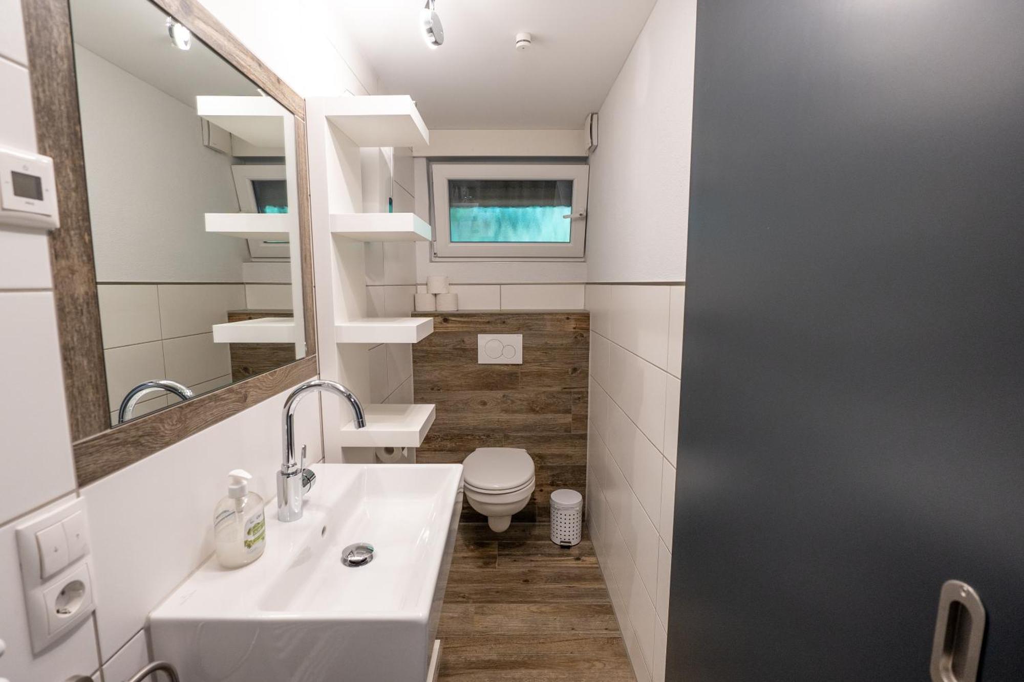 Guesthouse Cockpit 아데나우 외부 사진