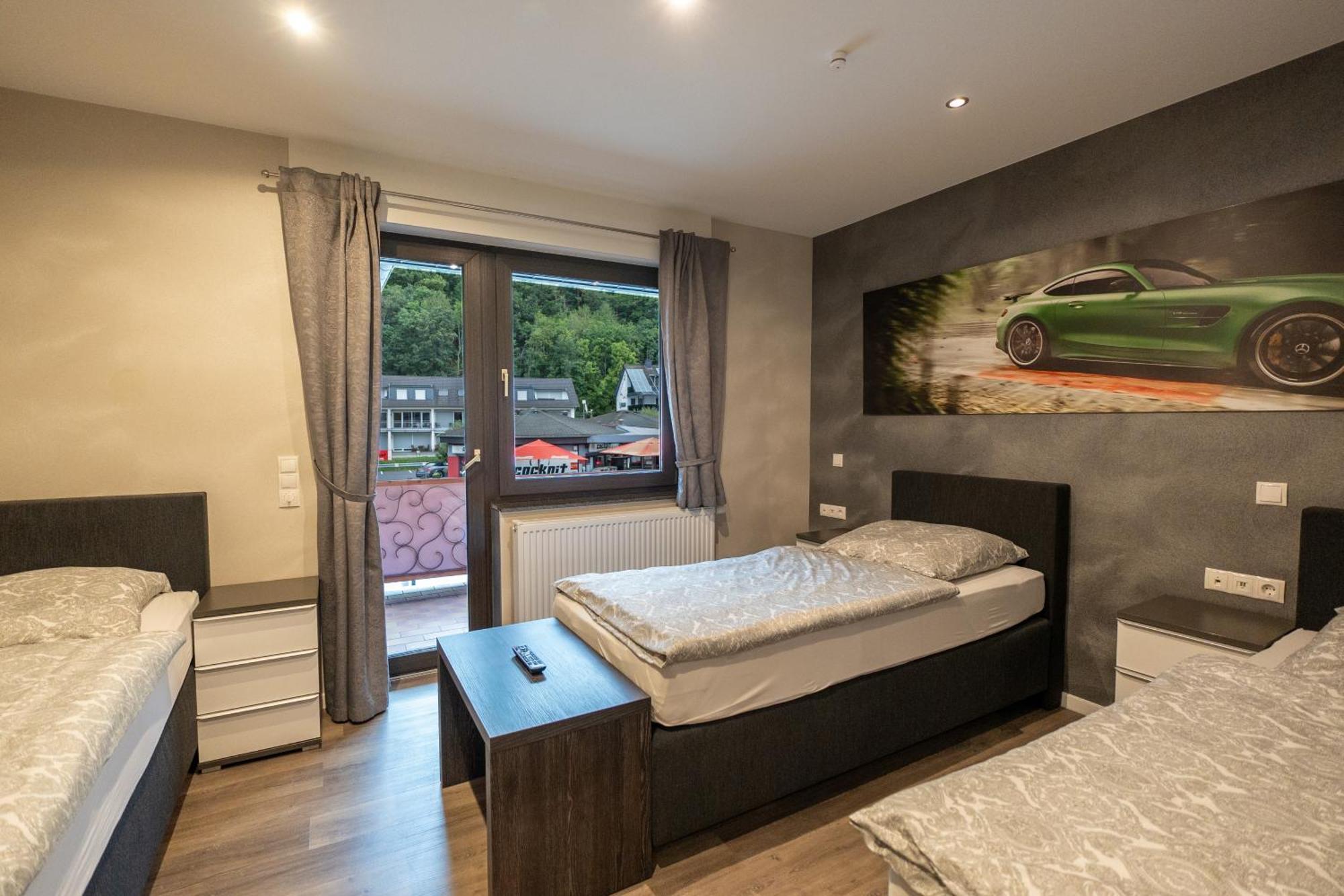 Guesthouse Cockpit 아데나우 외부 사진