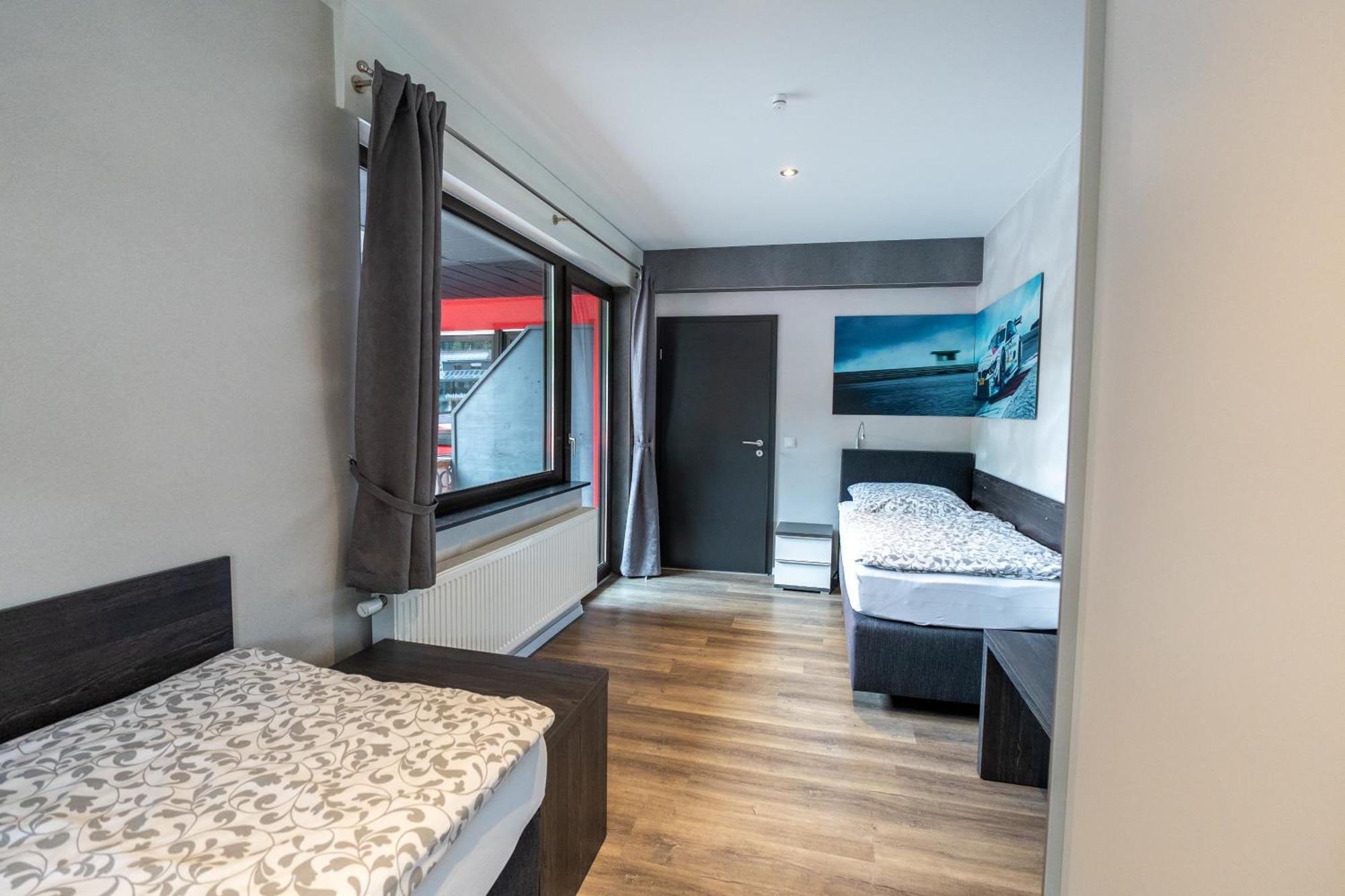 Guesthouse Cockpit 아데나우 외부 사진